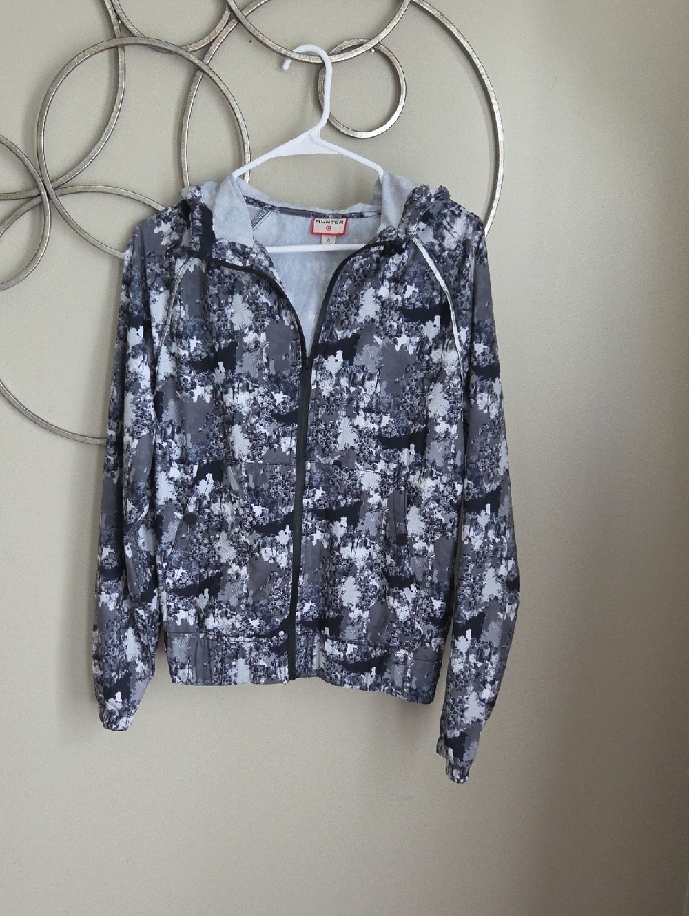 Hunter Gray Marbled Hooded  Jacket with Black Zipper Detail